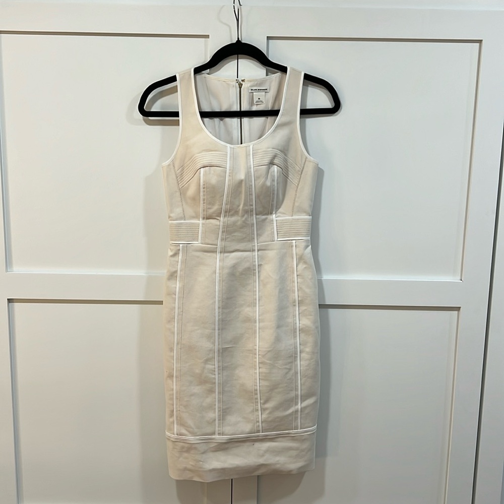 Club Monaco - Sophisticated cream midi dress